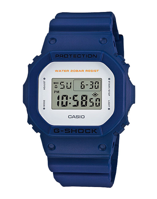 Часы CASIO DW-5600M-2E Часы CASIO DW-5600M-2EG-CLASSIC<br>Стильная и лаконичная новинка в синем матовом корпусе на базе олдскульной <a href=&amp;quot;/all-gshock/g-shock-dw-5600/&amp;quot;>серии G-SHOCK DW-5600</a>. Силуэт данного корпуса давно стал классикой и является одним из самых узнаваемых в мире наручных часов. Но помимо фешн составляющей, не стоит забывать про абсолютную выносливость и неубиваемость данной модели!<br>