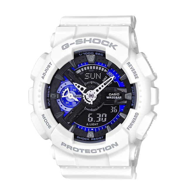 Часы CASIO GMA-S110CW-7A3 Часы CASIO GMA-S110CW-7A3G-CLASSIC<br>Унисексовая новинка из <a href=&amp;quot;http://www.g-store.ru/all-gshock/g-shock-gma-s-series/&amp;quot;>серии G-SHOCK S SERIES™</a> с аналого-цифровым циферблатом, выпущенная в 2015 году. Модель отличает контрастный дизайн, а именно белый корпус с эффектными ярко-синими деталями на черном циферблате.
<br>Напомним, что G-SHOCK S SERIES™ — это серия унисексовых и женских джишоков, имеющих меньший размер корпуса, в отличие от остальных часов G-SHOCK, что позволяет им оптимально выглядеть даже на женских запястьях.<br>
