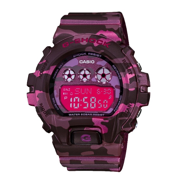 Часы CASIO GMD-S6900CF-4E Часы CASIO GMD-S6900CF-4EG-CLASSIC<br>Кто сказал что камуфляж не может быть розовым? Перед вами унисекс модель из G-SHOCK S SERIES™ на базе популярной линейки GMD-S6900 в расцветке розовый камуфляж. Эти джишоки давно стали частью уличной моды во всех крупных мегаполисах мира от Токио до Нью-Йорка.
<br>Напомним, что G-SHOCK S SERIES™ — это серия унисексовых и женских джишоков, имеющих меньший размер корпуса, в отличие от остальных часов G-SHOCK, что позволяет им оптимально выглядеть даже на женских запястьях.<br>