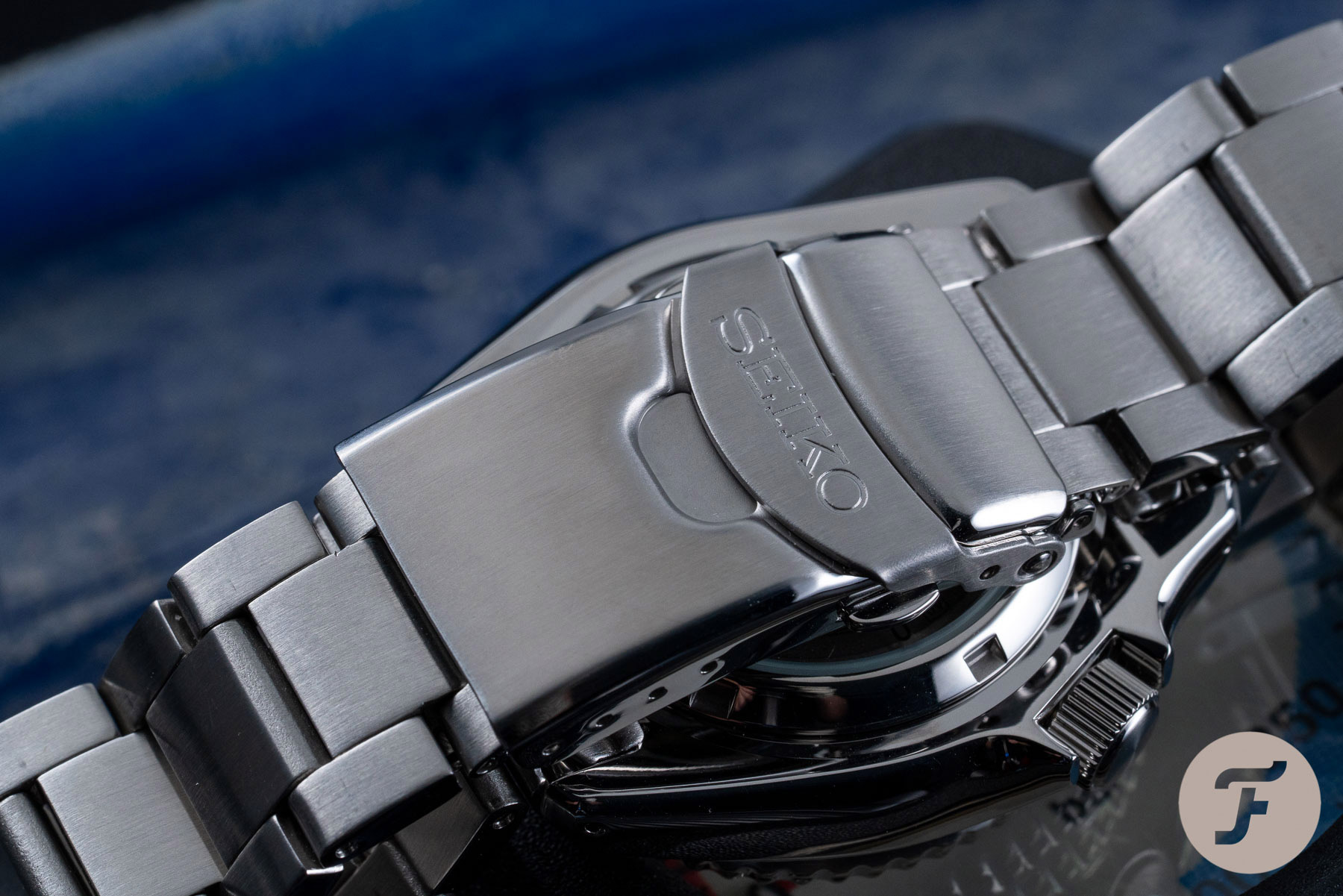 Японские часы Seiko SRPG47K1