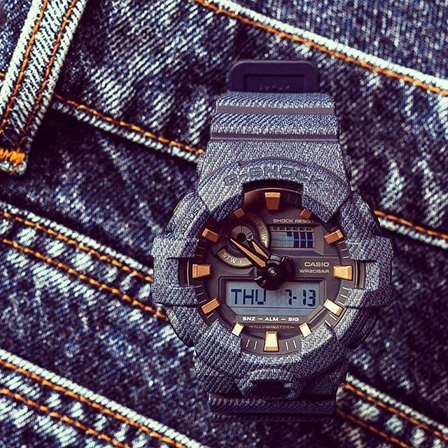 G-SHOCK GA-700DE-2A