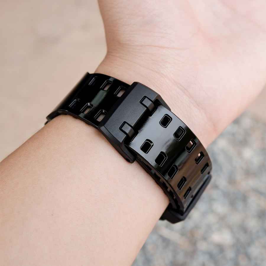 G-SHOCK GA-700RGB-1A