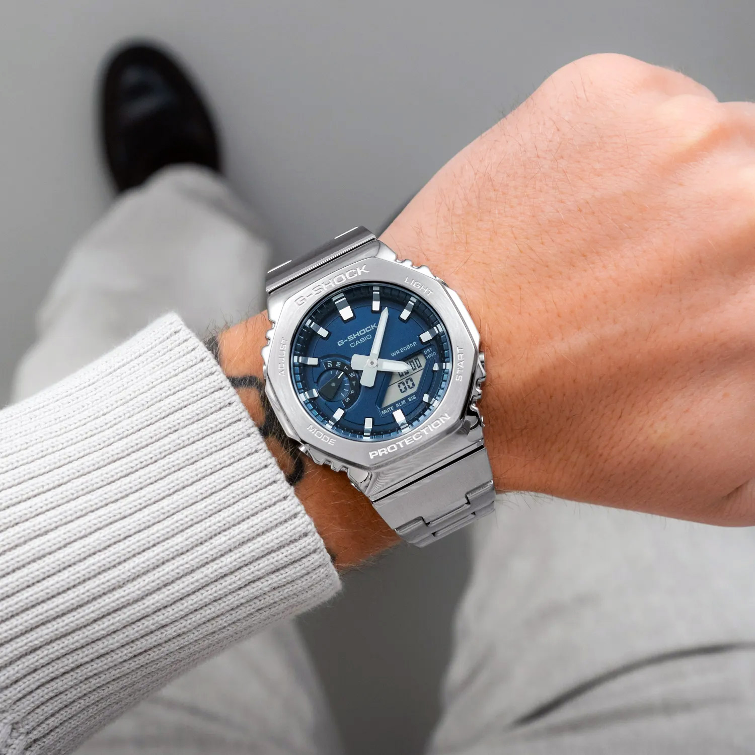 G-SHOCK GM-2110D-2B