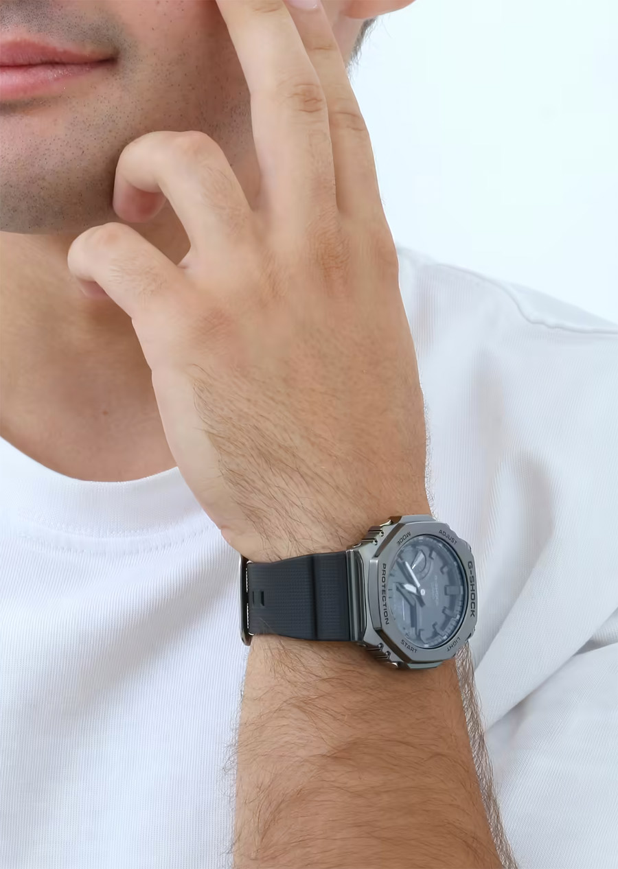 G-SHOCK GM-2100BB-1A