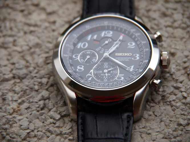 Японские часы Seiko SPC133P1