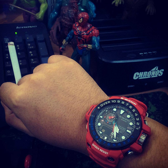 G-SHOCK GWN-1000RD-4A