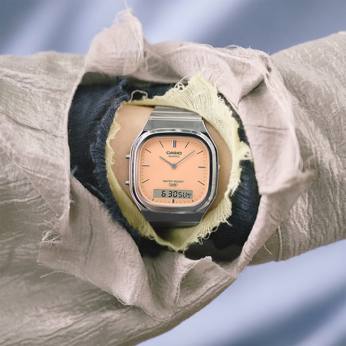 G-SHOCK AQ-240E-4A