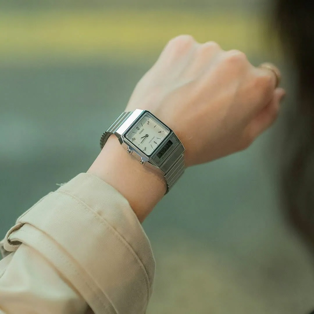 G-SHOCK AQ-800E-7A2