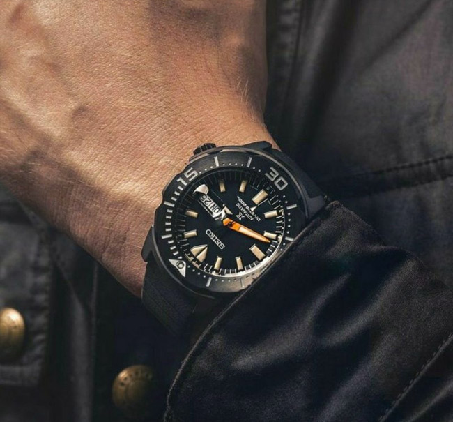 Японские часы Seiko SRPH13K1