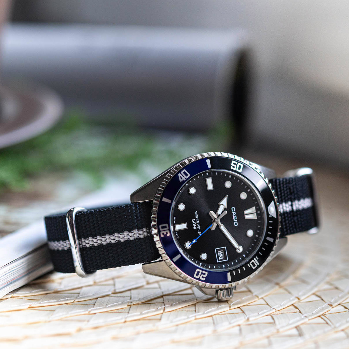 G-SHOCK MDV-10C-1A2