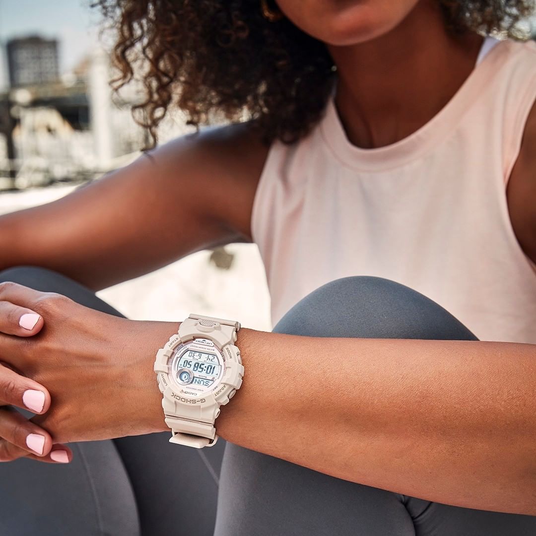 G-SHOCK GMD-B800-4E