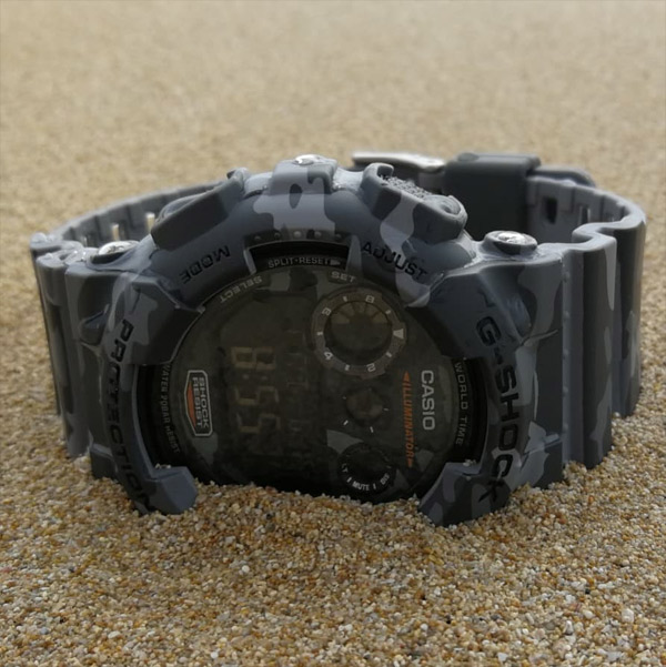 G-SHOCK GD-120CM-8E