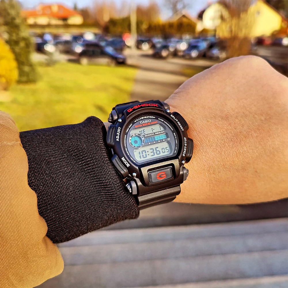 G-SHOCK DW-9052-1V