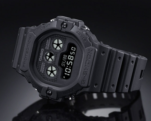 G-SHOCK DW-5900BB-1E
