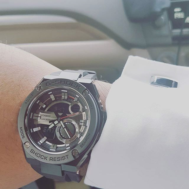 G-SHOCK GST-210B-1A