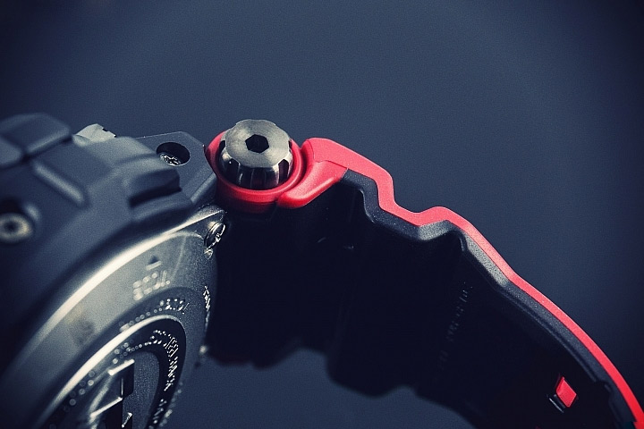 G-SHOCK GPW-1000RD-4A
