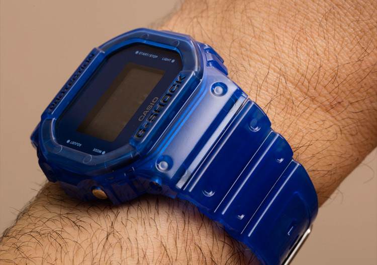 G-SHOCK DW-5600SB-2E