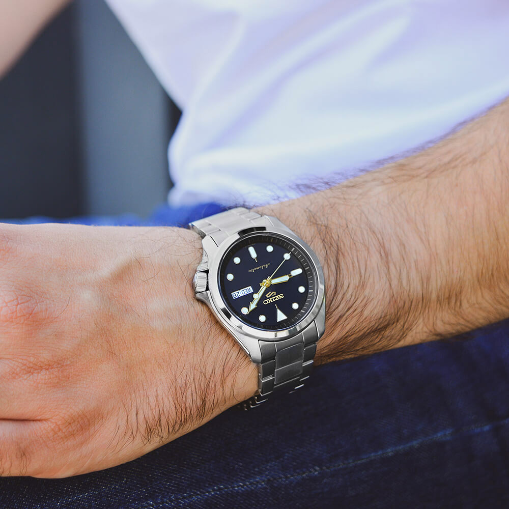 Японские часы Seiko SRPE57K1