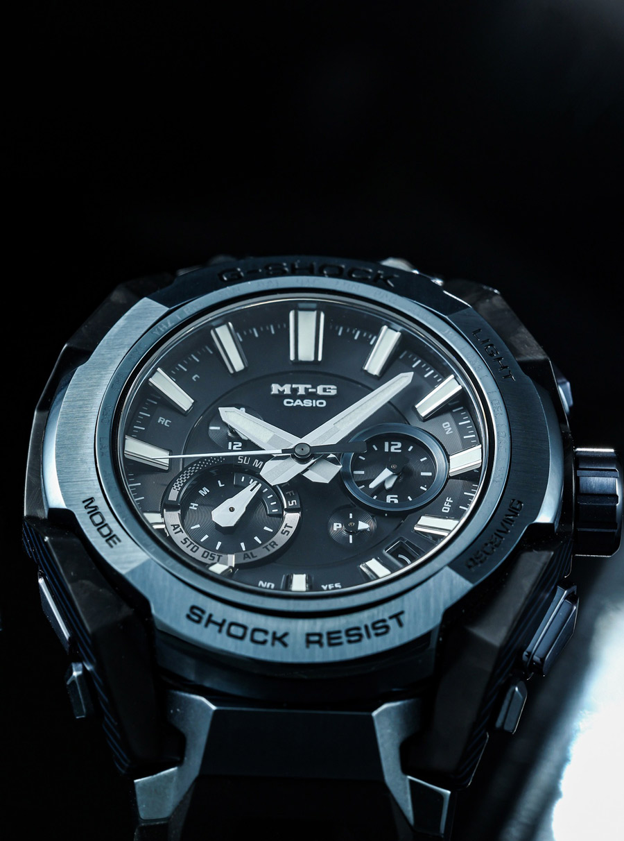 G-SHOCK MTG-B4000B-1A2