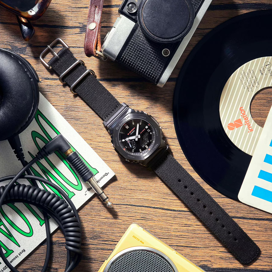 G-SHOCK GM-2100CB-1A