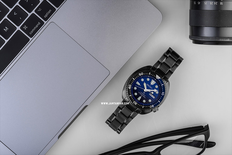 Японские часы Seiko SRPD11K1