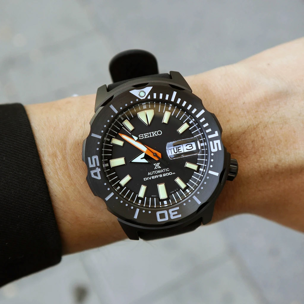 Японские часы Seiko SRPH13K1