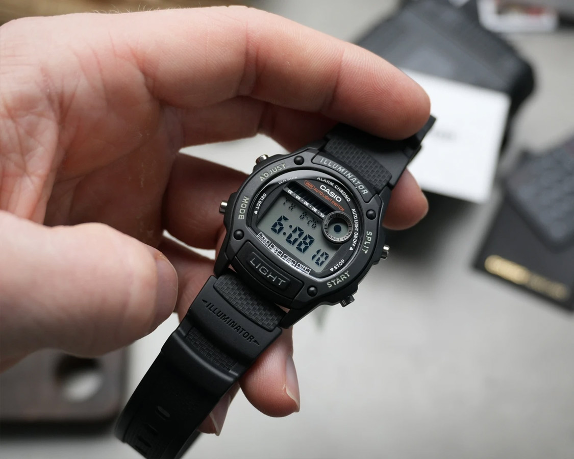 G-SHOCK W-220H-1A