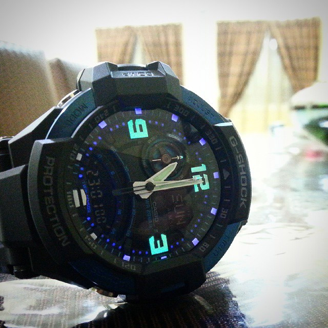 G-SHOCK GA-1000-2B