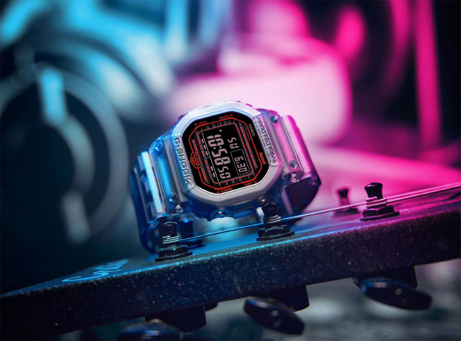 G-SHOCK DW-B5600G-1E
