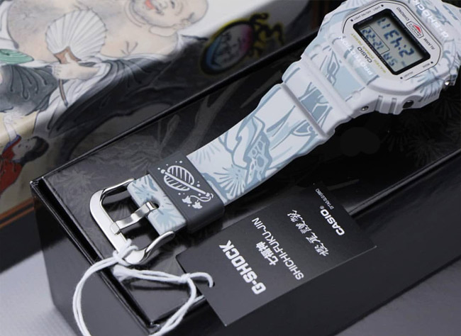 G-SHOCK DW-5600SLG-7D