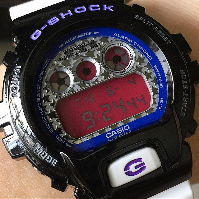 G-SHOCK DW-6900SC-1E