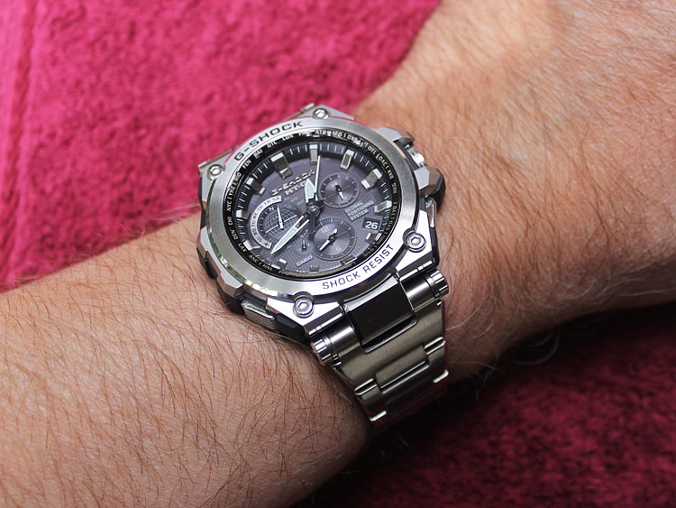 G-SHOCK MTG-G1000D-1A