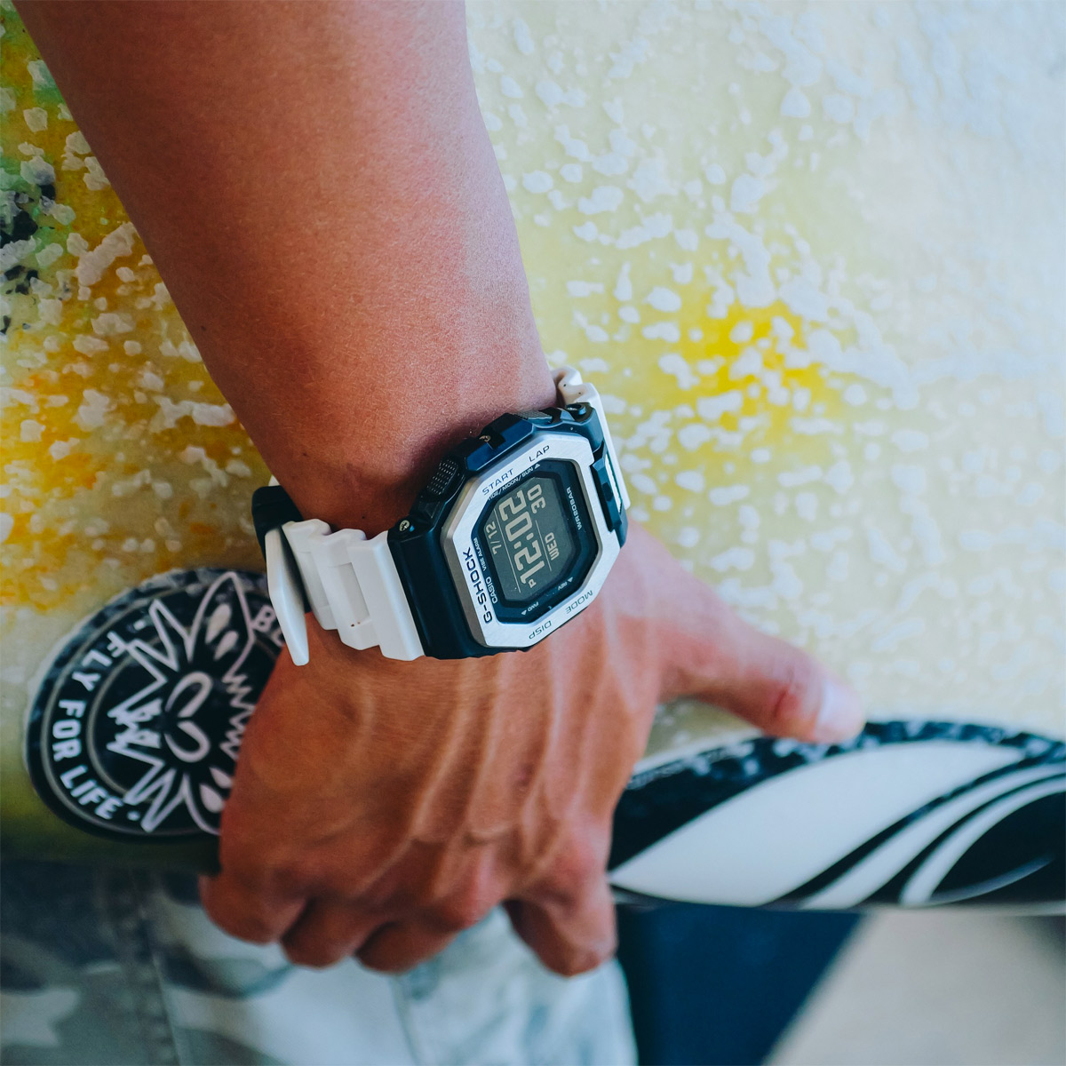 G-SHOCK GBX-100-7E