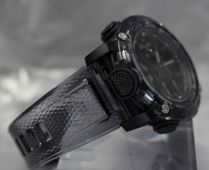 G-SHOCK GA-2000SKE-8A