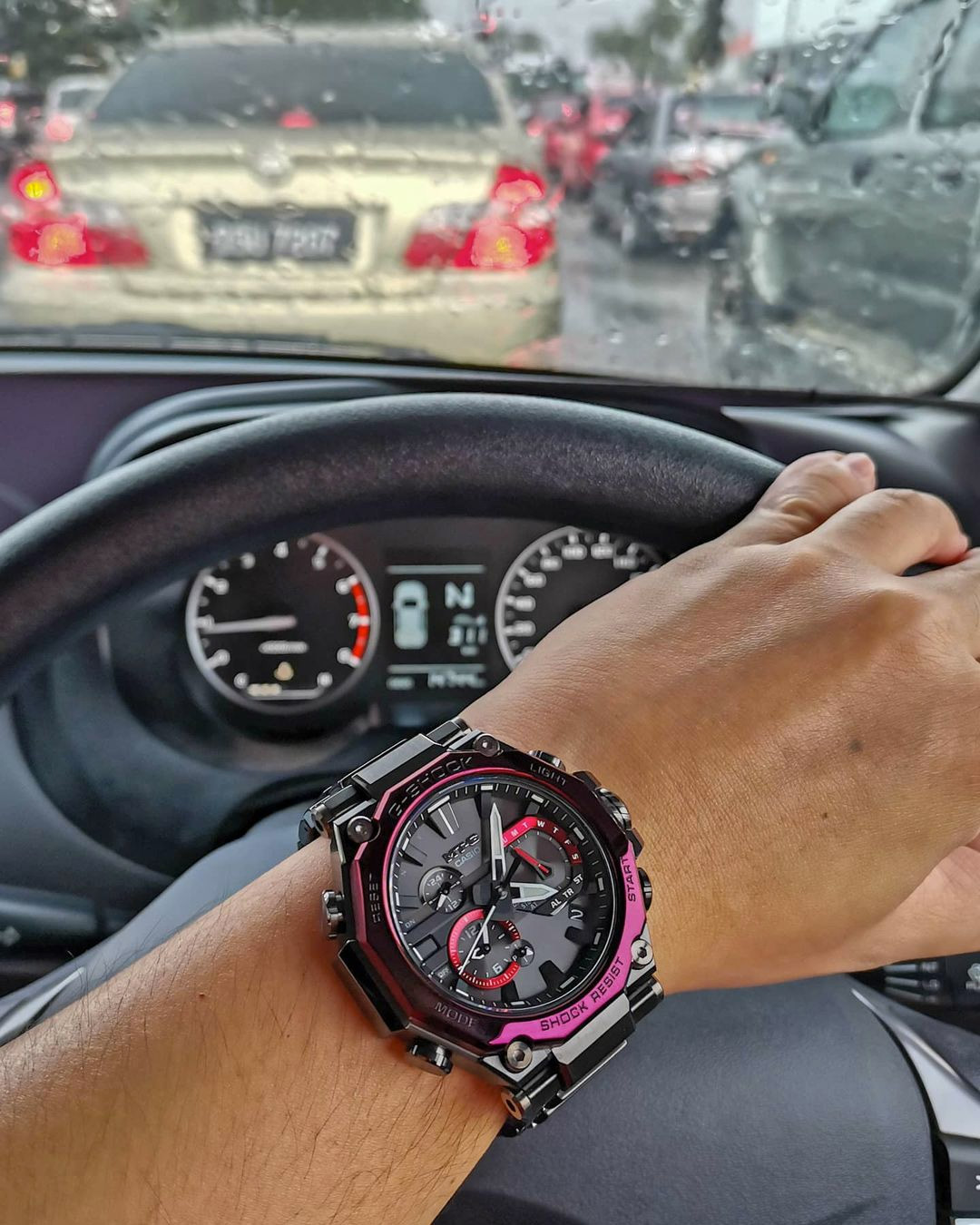 G-SHOCK MTG-B2000BD-1A4