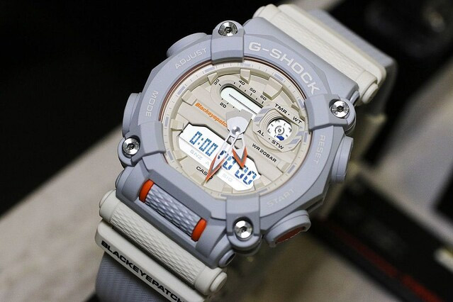G-SHOCK GA-900BEP-8A