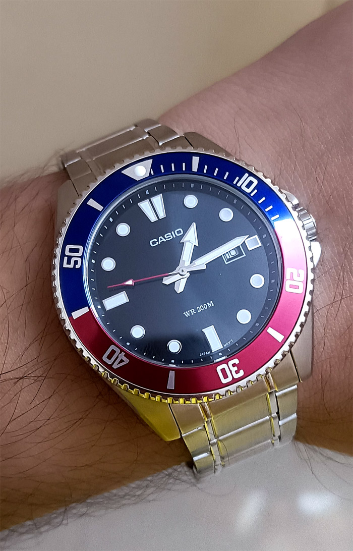 G-SHOCK MDV-10D-1A3