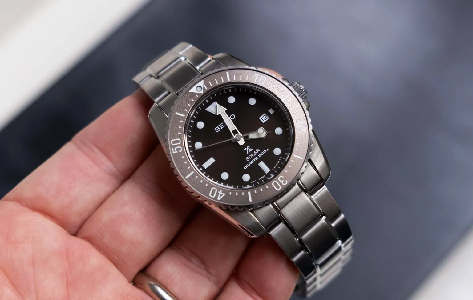 Японские часы Seiko SNE571P1