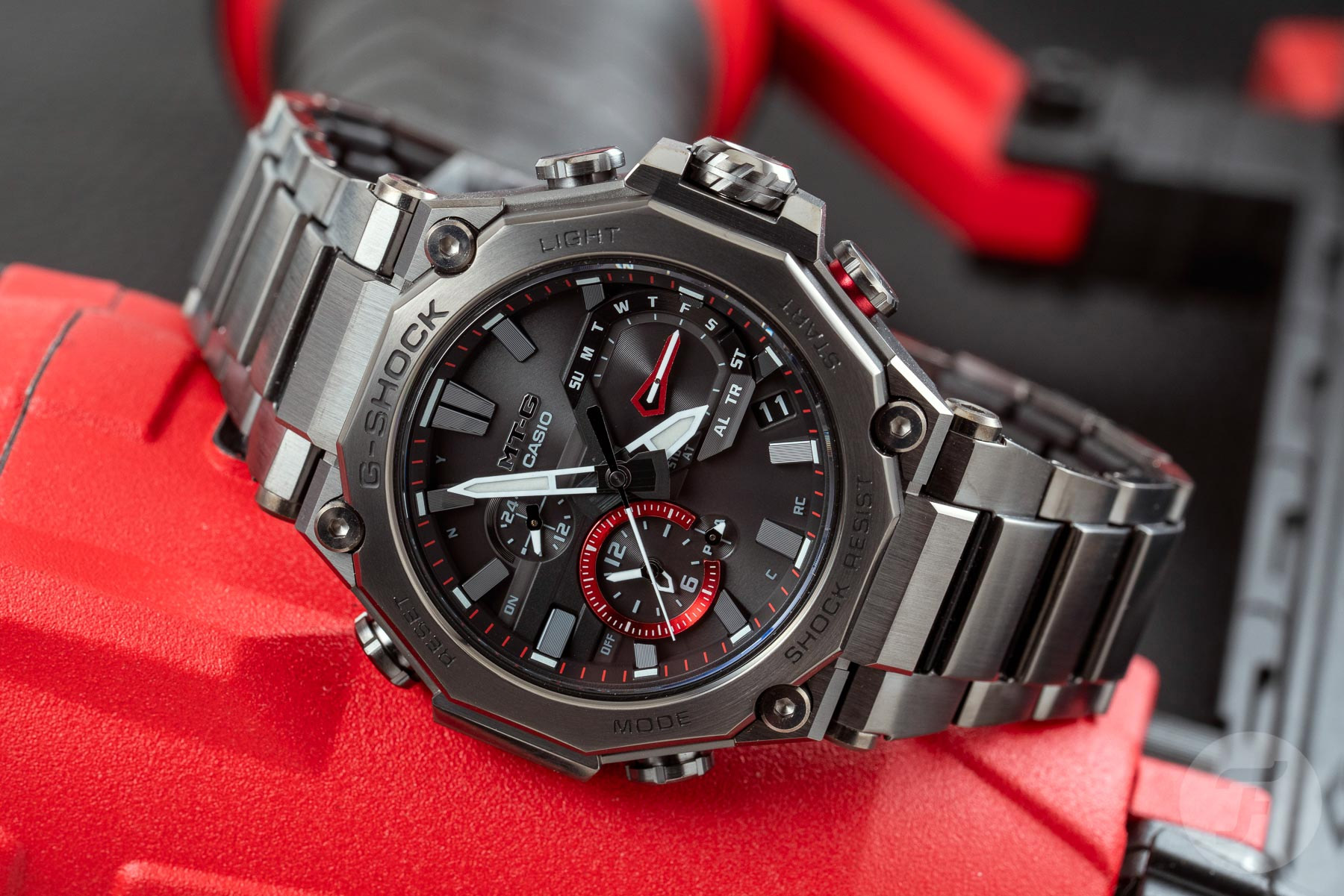 G-SHOCK MTG-B2000BDE-1A