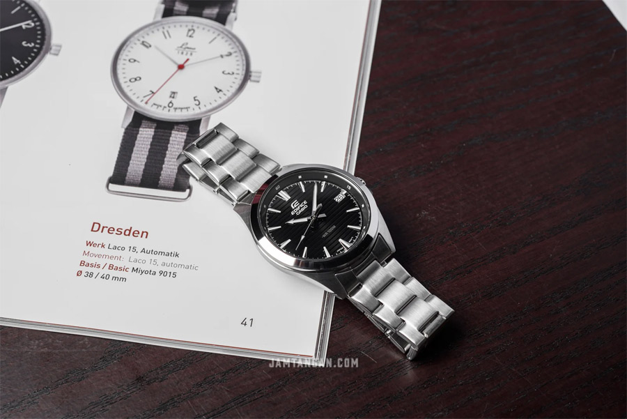 Casio Edifice EFV-140D-1A