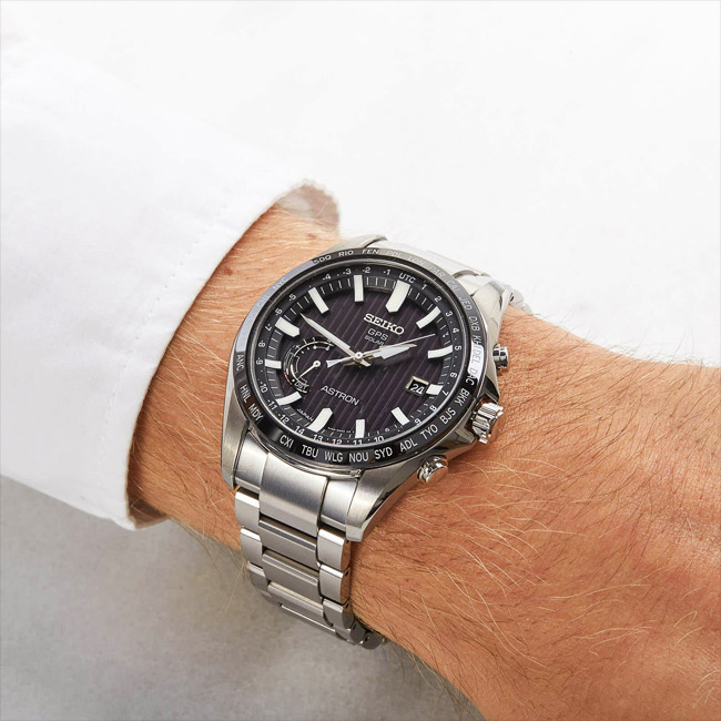 Японские часы Seiko SSE161J1