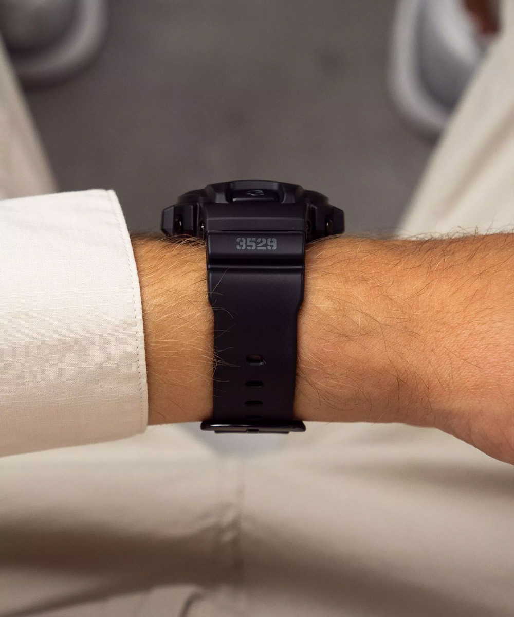 G-SHOCK DW-6900UMS-1E