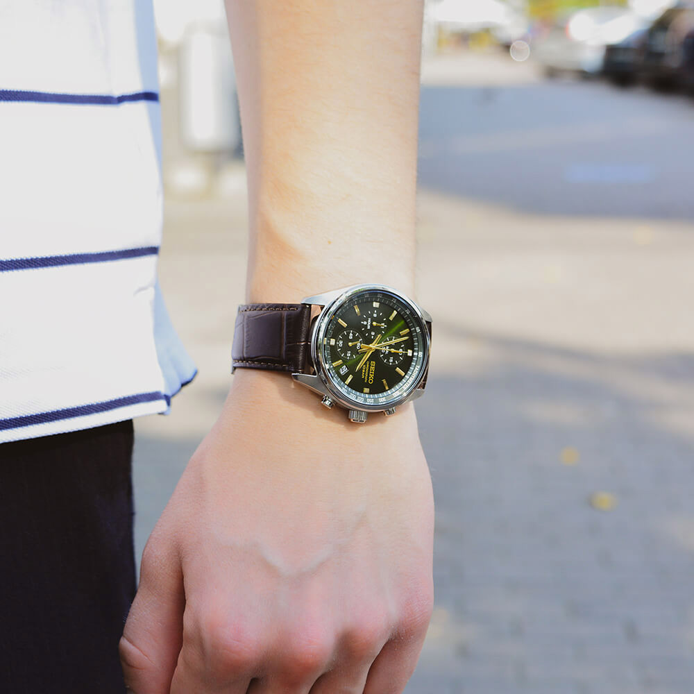 Японские часы Seiko SSB385P1