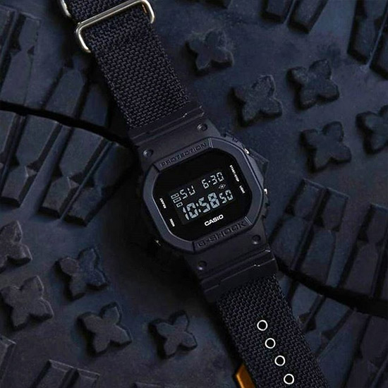 G-SHOCK DW-5600BBN-1E
