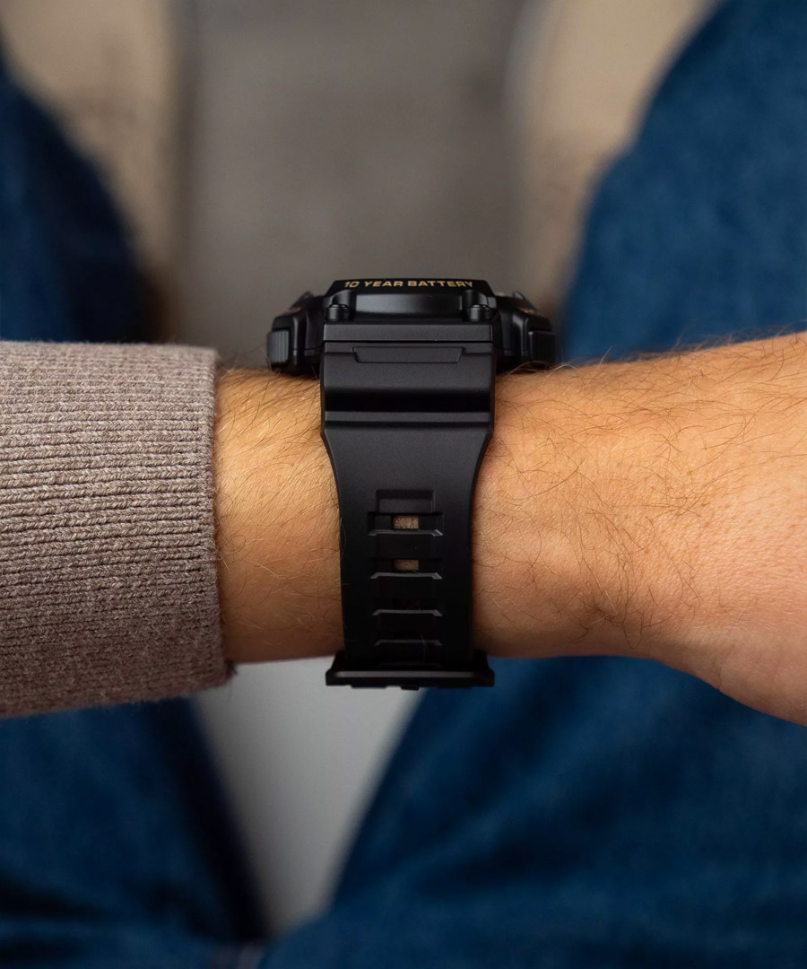 Casio AEQ-110W-1A3