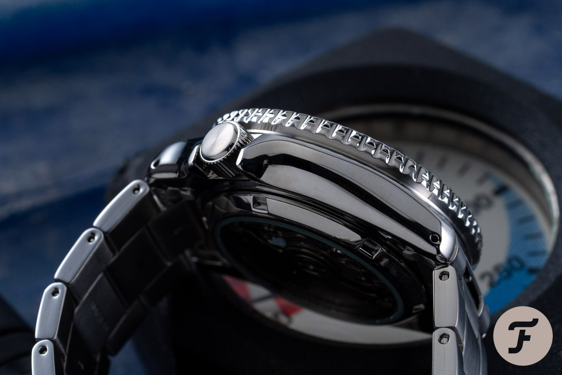 Японские часы Seiko SRPG47K1