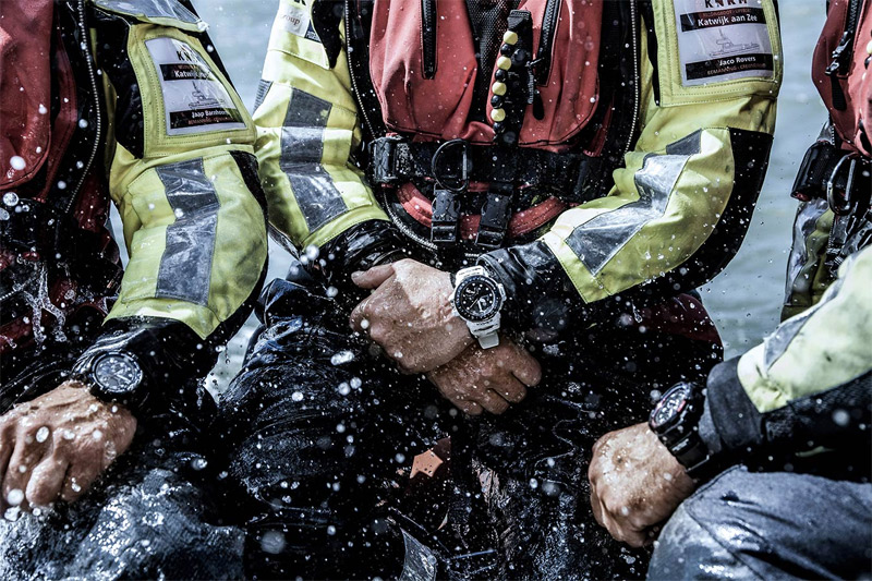 G-SHOCK GWN-Q1000-7A