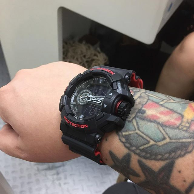 G-SHOCK GA-400HR-1A