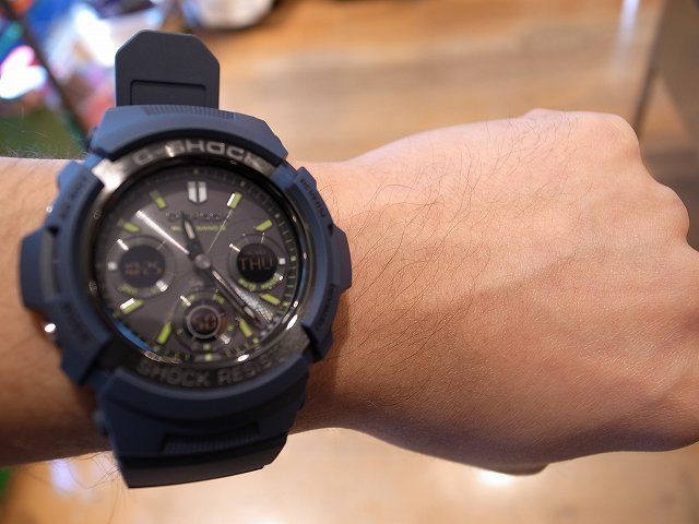G-SHOCK AWG-M100NV-2A