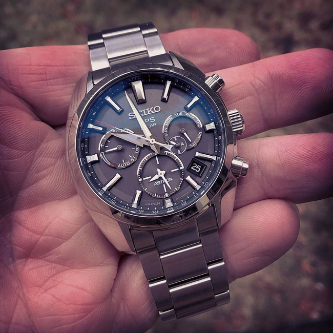 Японские часы Seiko SSH021J1